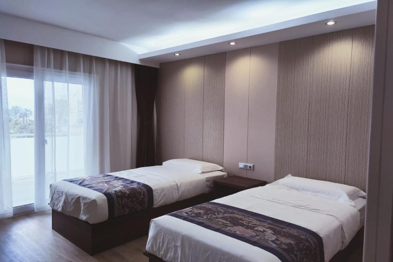 Hotel Nueva Europa Torredembarra Esterno foto