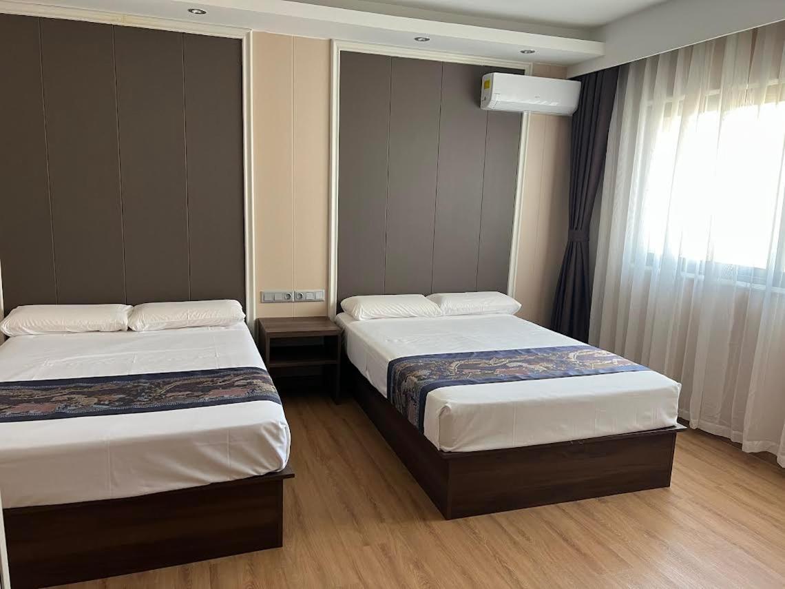 Hotel Nueva Europa Torredembarra Esterno foto