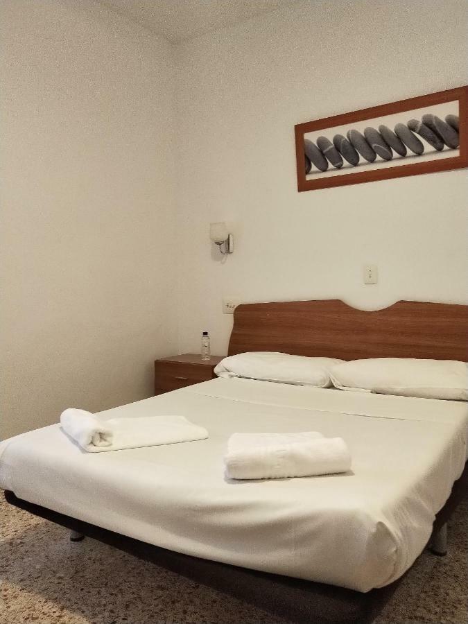 Hotel Nueva Europa Torredembarra Esterno foto